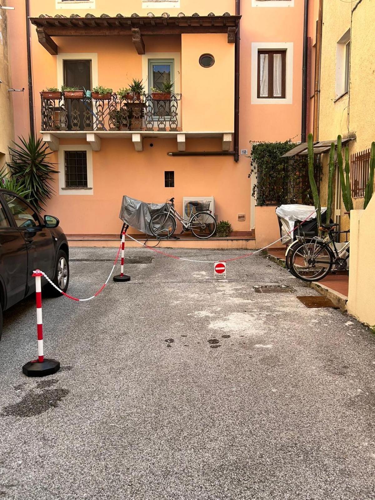 Saliscendi Leilighet Pietrasanta Eksteriør bilde